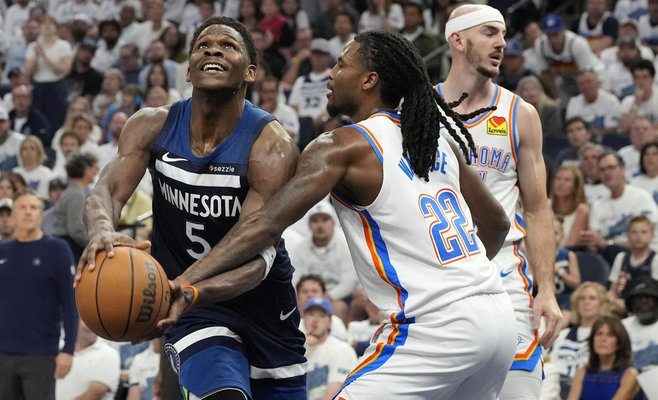 冲刺阶段国王杯焦点战，明尼苏达森林狼刷新队史纪录，媒体盛赞，身体对抗强度拉满的简单介绍